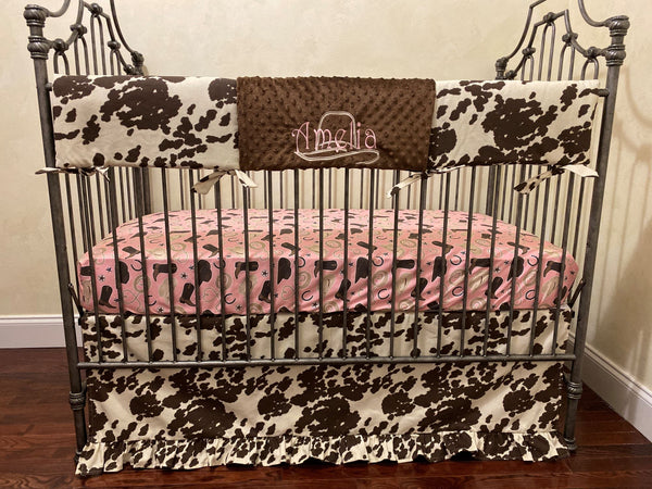 Crib Bedding Set For Girls Highland Cow Crib Bedding Set - 3-Piece Nursery Set With Comforter, Fitted Sheet & Skirt (Gender Neutral) Nursery Girl