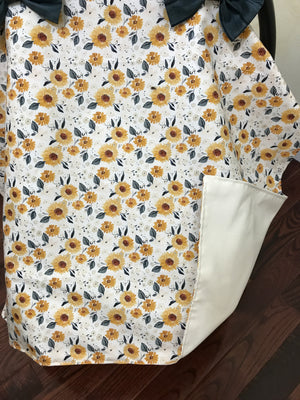 Car Seat Cover - Sunflowers with Ivory Cotton